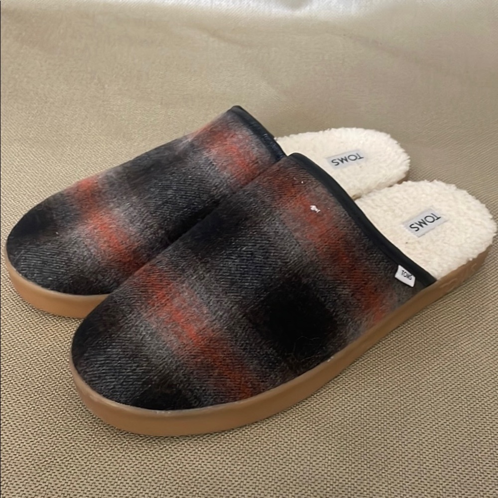 Toms Men’s Plaid Slippers Size 9 EU 42